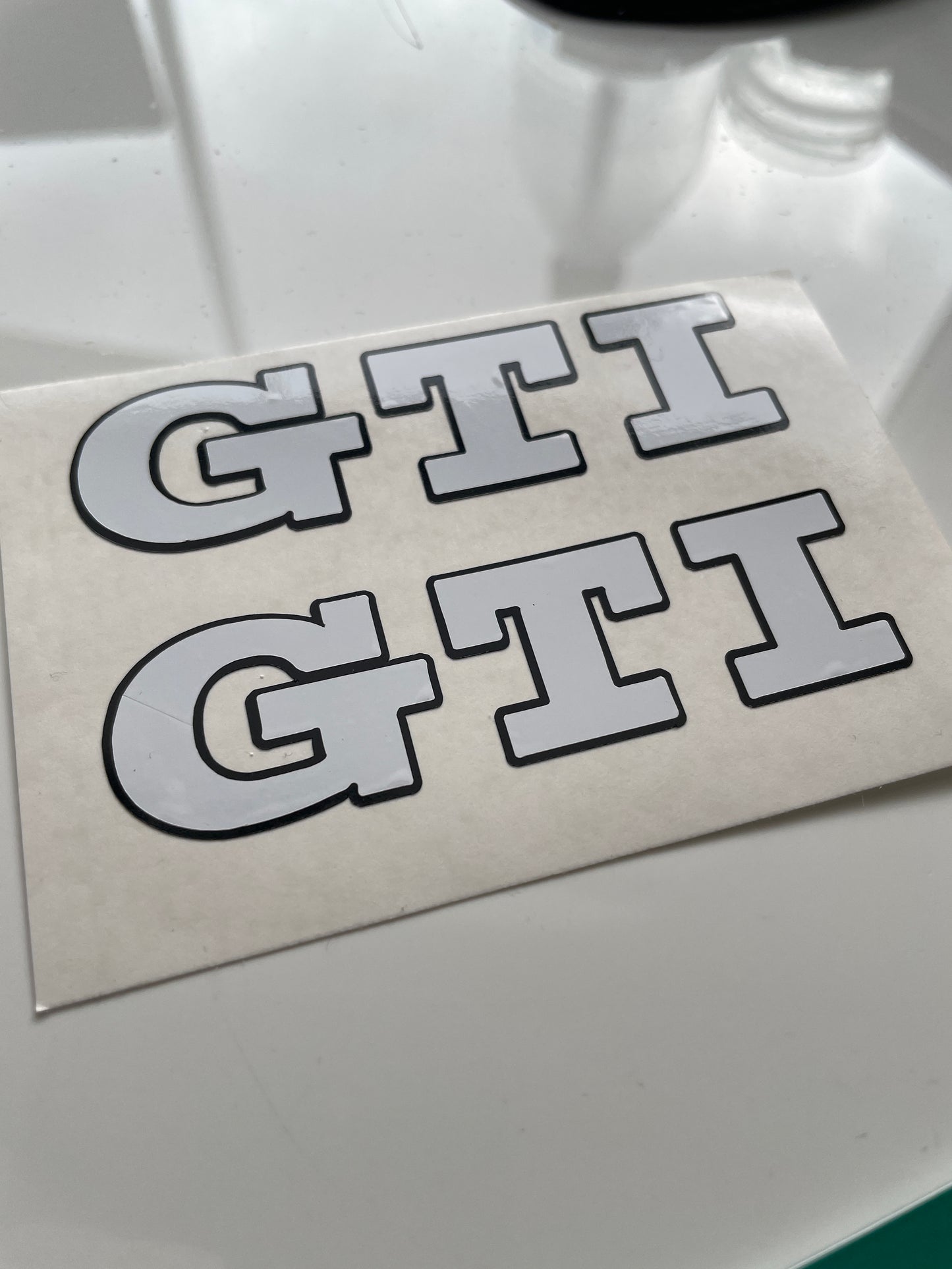 6x Volkswagen GTI Logo Brake Caliper Decal with Outline – Custom Vinyl Sticker for GTI Enthusiasts"