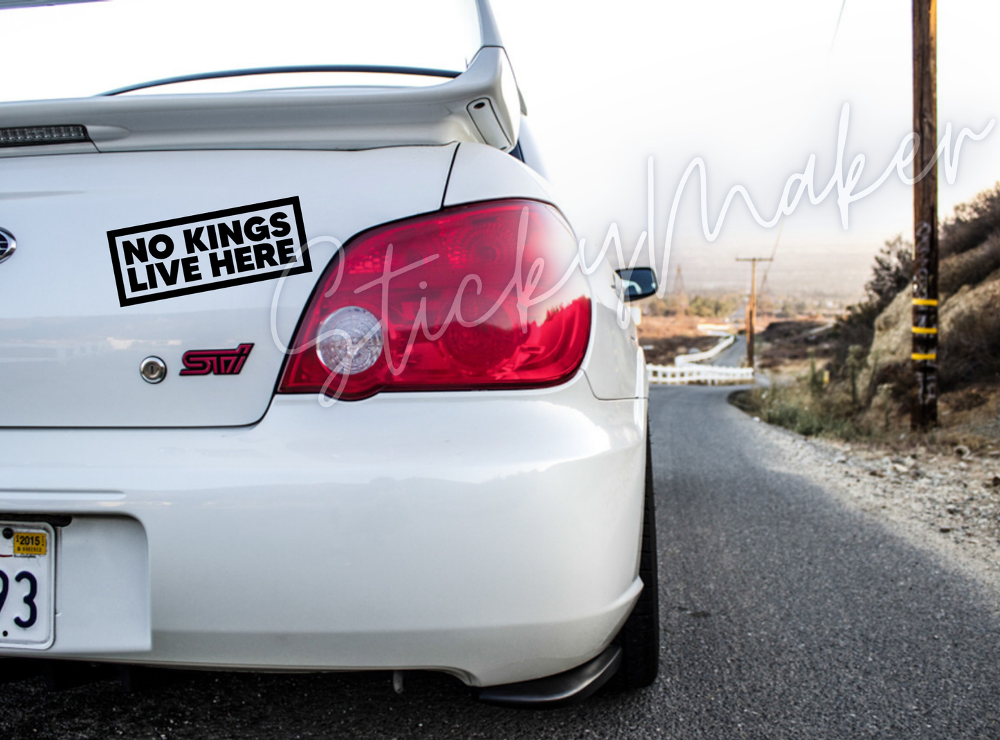 No Kings Live Here Vinyl Decal – Anti-Trump Sticker | No Kings | Weatherproof Bumper Sticker | Sticker Vinyl Decal Anti Trump Donald Trump