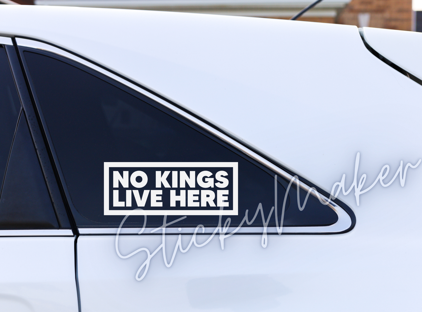 No Kings Live Here Vinyl Decal – Anti-Trump Sticker | No Kings | Weatherproof Bumper Sticker | Sticker Vinyl Decal Anti Trump Donald Trump